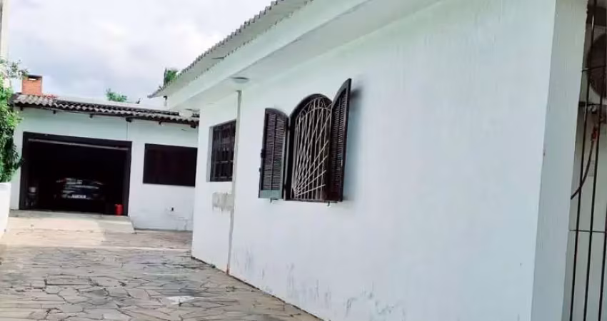 Casa com 4 quartos à venda no Passo das Pedras, Porto Alegre 