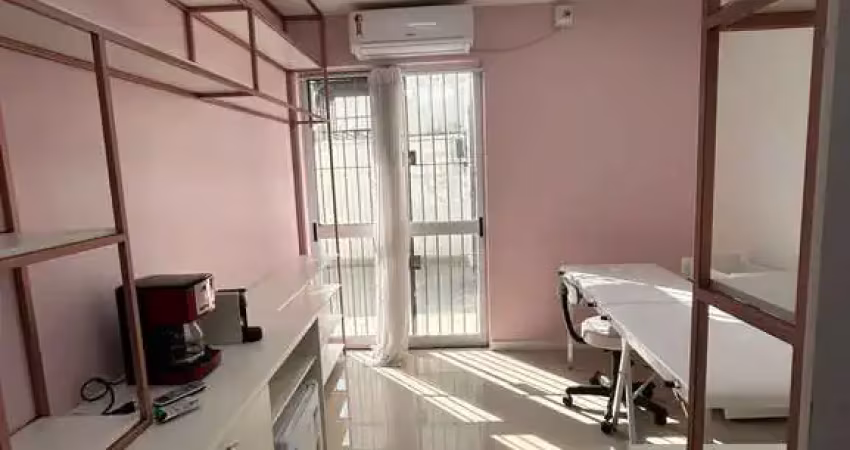 Sala comercial à venda no Passo da Areia, Porto Alegre 