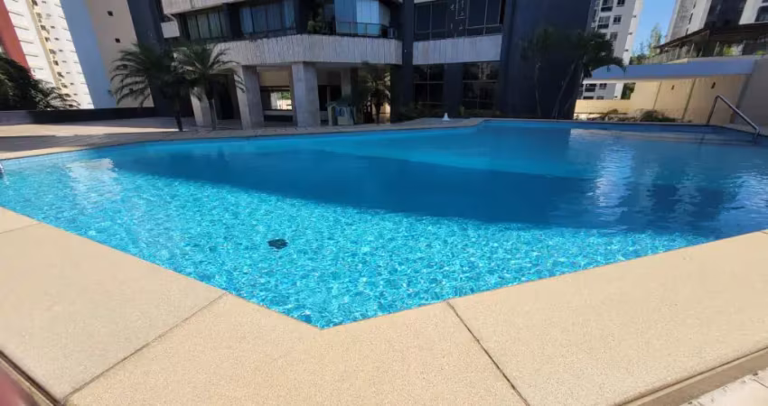 Excelente Triplex  4 quartos 4 suites e pissina privativa no terraço.