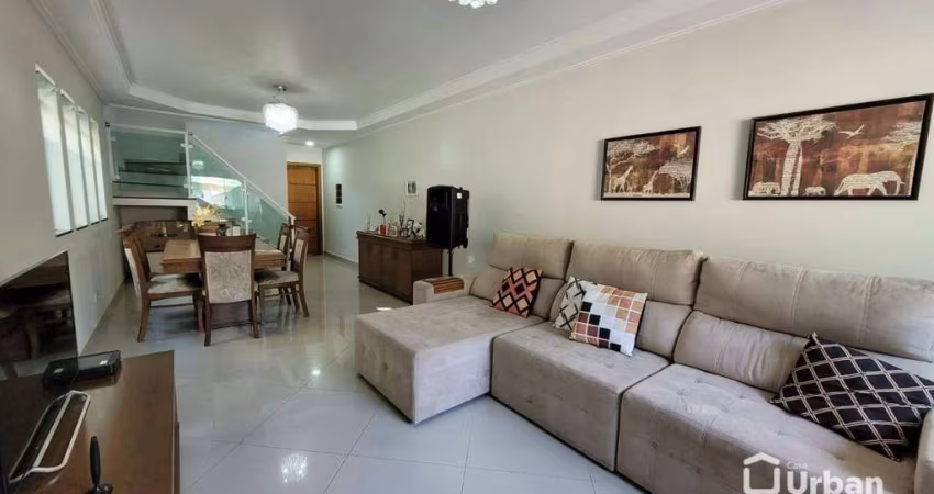 Casa com 3 quartos à venda, 140 m² por R$ 839.900 - Chácara Canta Galo - Cotia/SP