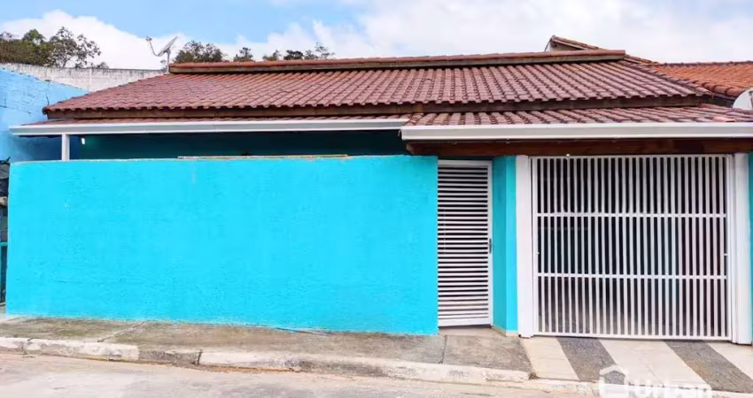 Casa com 3 dormitórios à venda, 85 m² por R$ 319.900,00 - Centro (Caucaia do Alto) - Cotia/SP