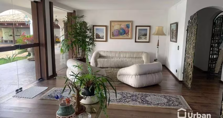 Casa com 5 quartos 1011 m² - venda por R$ 6.698.000 ou aluguel por R$ 35.937/mês - Granja Viana - Cotia/SP