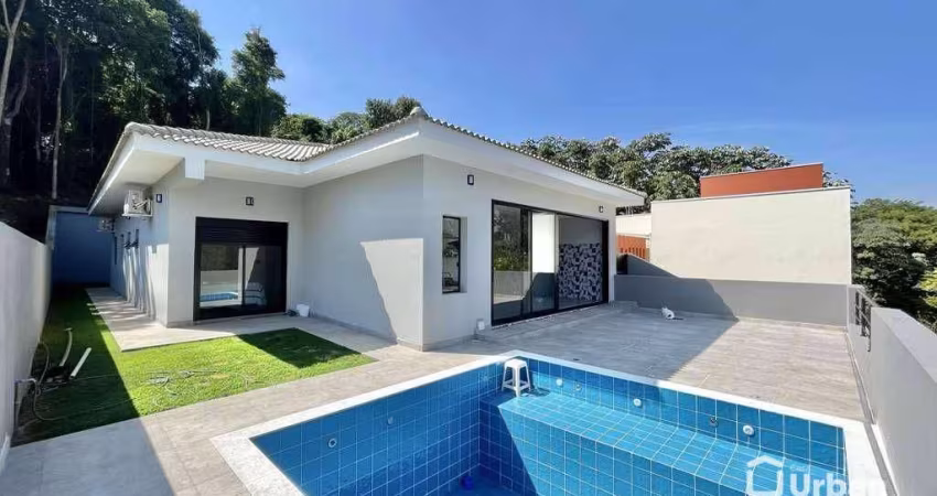 Casa com 3 dormitórios à venda, 321 m² por R$ 2.600.000,00 - Granja Viana - Cotia/SP