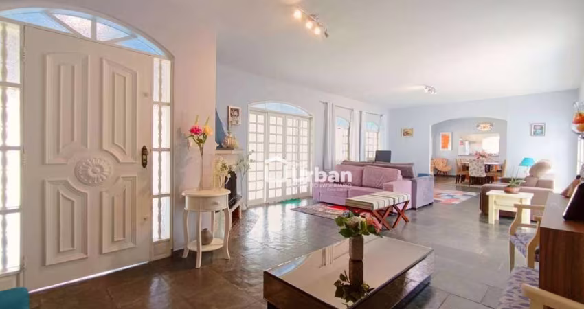 Casa com 4 dormitórios à venda, 390 m² por R$ 1.500.000,00 - Haras Bela Vista - Vargem Grande Paulista/SP