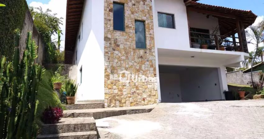 Casa com 3 dormitórios à venda, 236 m² por R$ 1.290.000,00 - Vila Santa Terezinha - Cotia/SP