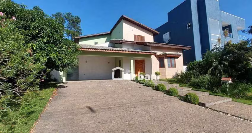 Casa com 6 quartos à venda, 280 m² por R$ 1.250.000 - Terras de Santa Adélia - Vargem Grande Paulista/SP