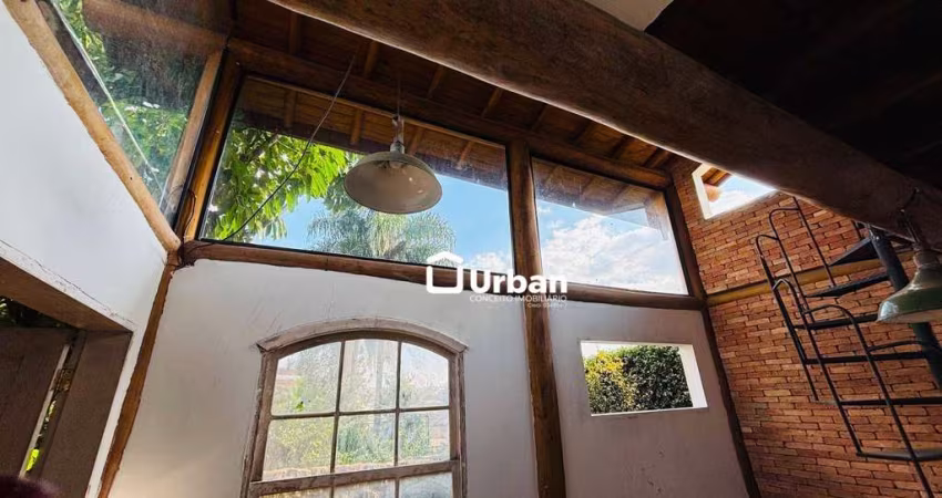 Casa com 1 dormitório à venda por R$ 700.000,00 - Jardim Semiramis - Cotia/SP