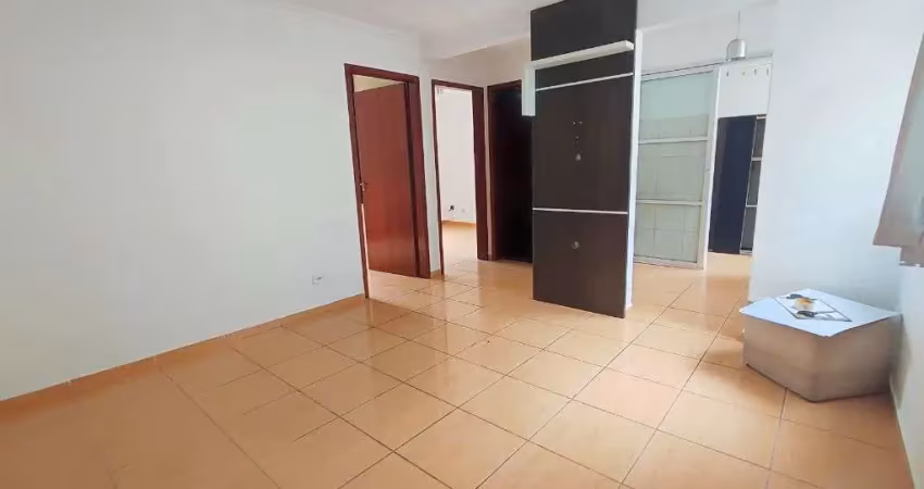 Apartamento com 2 dormitórios para alugar, 48 m² por R$ 1.522,59/mês - Uberaba - Curitiba/PR
