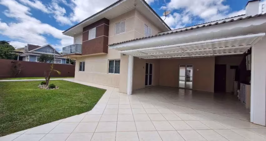 Sobrado com 3 dormitórios à venda, 180 m² por R$ 848.000,00 - Atuba - Colombo/PR