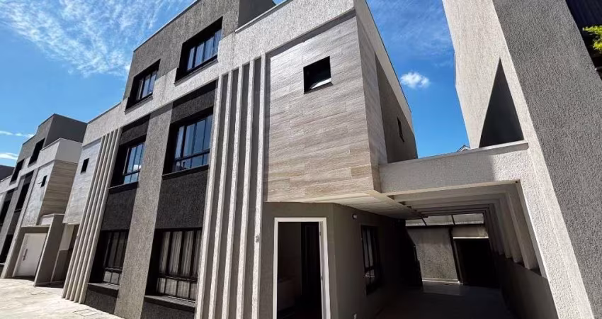 Sobrado com 3 dormitórios à venda, 147 m² por R$ 899.000,00 - Pilarzinho - Curitiba/PR