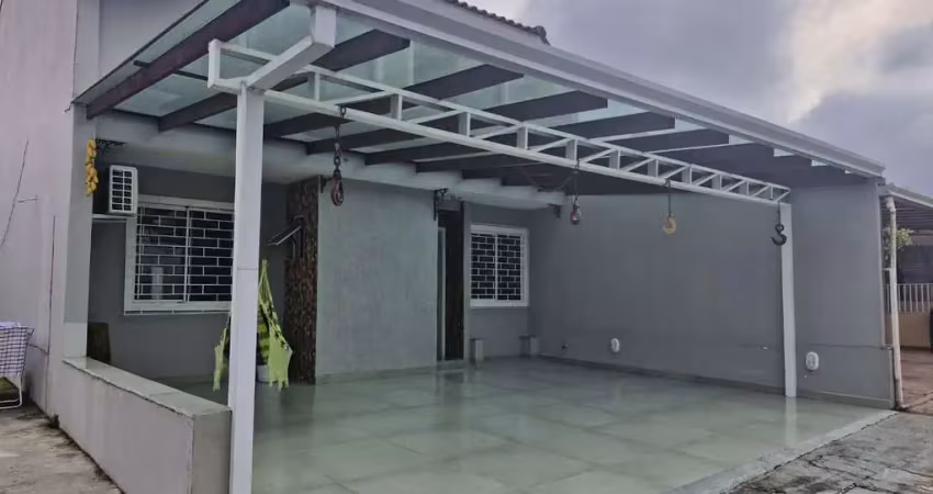 Charmosa Casa em Condomínio com 2 dormitórios, sendo 1 suíte à venda, 170 m² por R$ 575.000 - Bairro Alto - Curitiba/PR