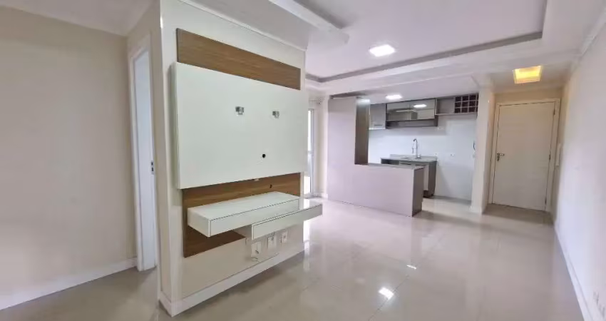 Apartamento SEMI-MOBILIADO com 2 dormitórios para alugar, 70 m² por R$ 2.900/mês - Uberaba - Curitiba/PR
