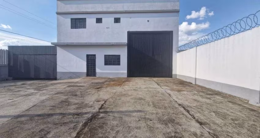 Barracão para alugar, 408 m² por R$ 10.000/mês - Vila Emiliano Perneta - Pinhais/PR