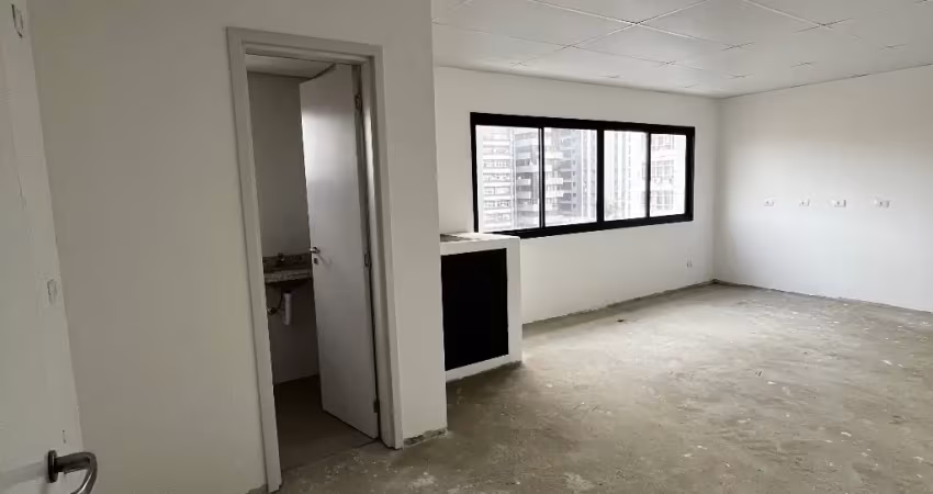 Sala comercial com 1 sala à venda na Rua Comendador Macedo, 62, Centro, Curitiba