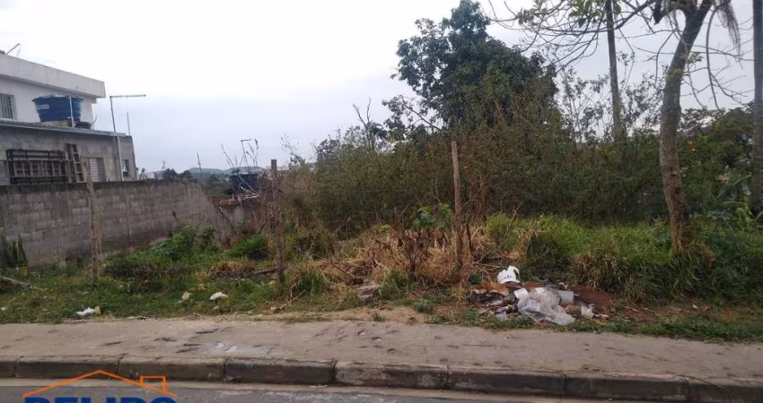 Terreno à Venda em Bairro Tranquilo com localização privilegiada