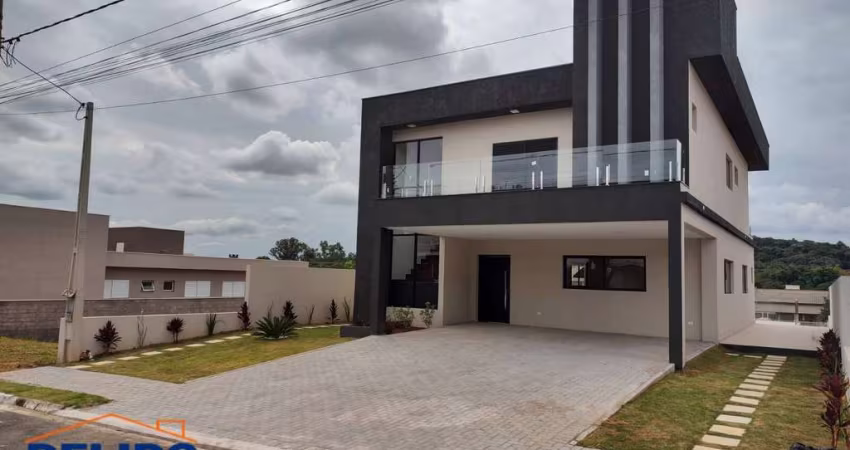 Belíssimo sobrado com 4 suítes a venda dentro de condomínio em Atibaia