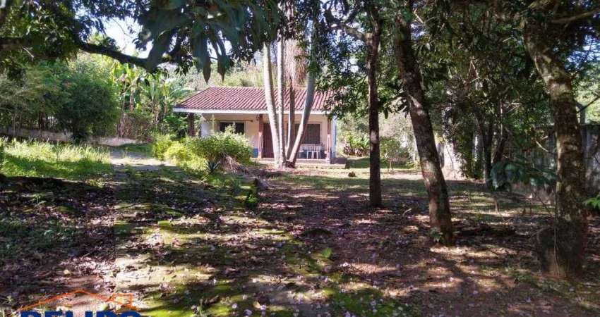 Chácara escriturada dentro de uma associação, ótima oportunidade.