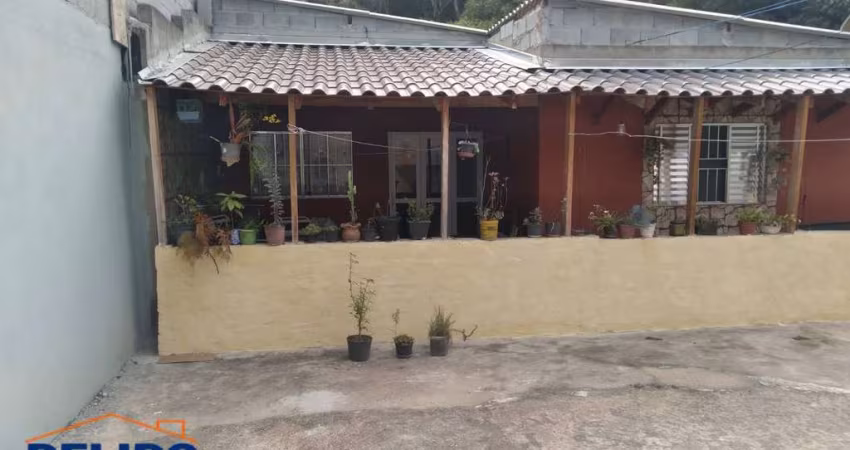 Casa a venda em Mairiporã/Terra Preta com 2 dormitórios