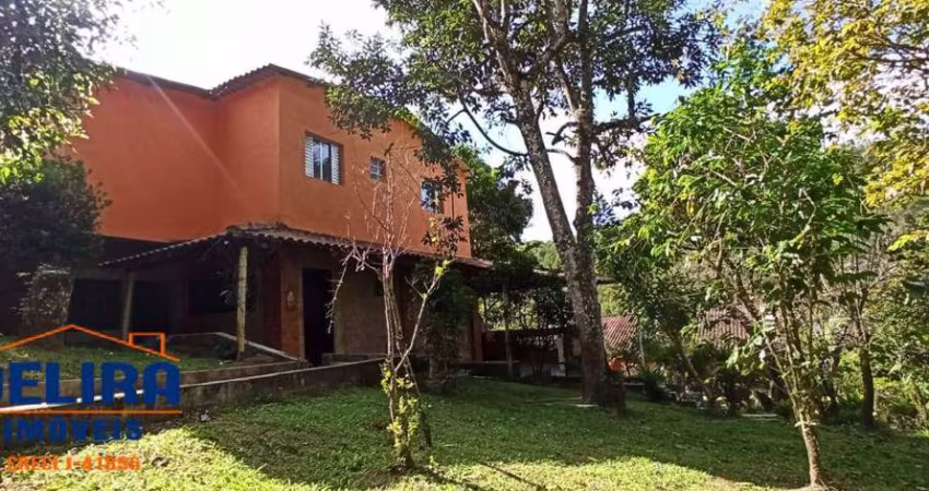 Chácara de 2.020 m² à venda em Mairiporã com 7 dormitórios