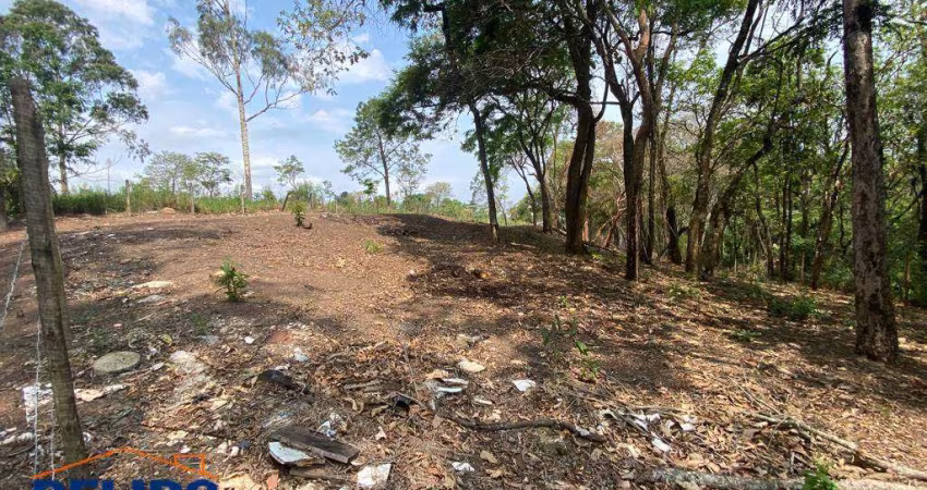 Terreno à venda em Atibaia, aceita financiamento bancário.