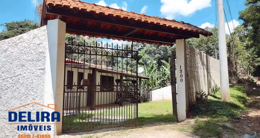 Chácara de 630m² a 1km da Rodovia Fernão Dias em Atibaia