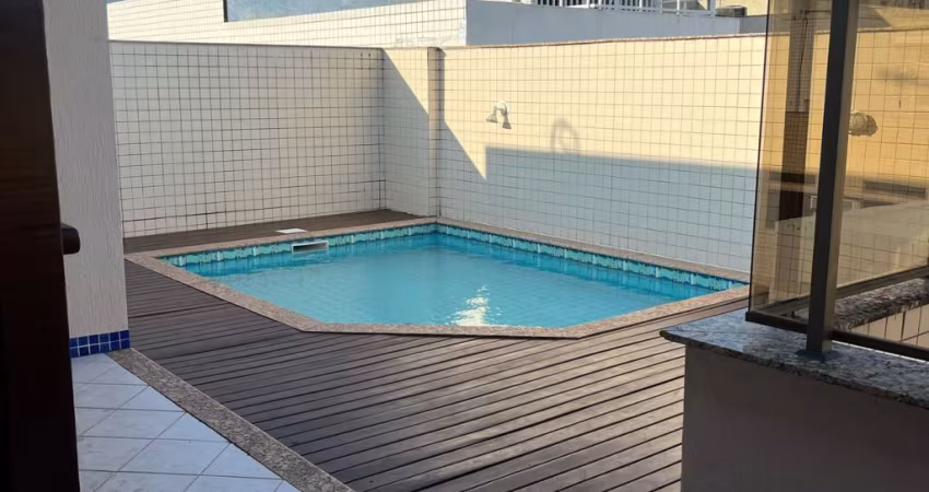 Excelente cobertura duplex poucos metros da praia do Recreio