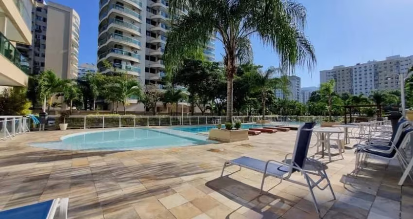 Ótimo apartamento  de 2 quartos com sol da manhã na Barra Olímpica