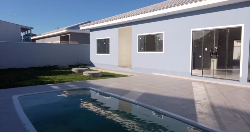 Casa  linear  com piscina  e espaço gourmet em Vilatur Saquarema!!