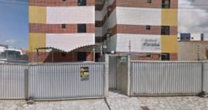 EXCELENTE APARTAMENTO DE TRÊS QUARTOS .