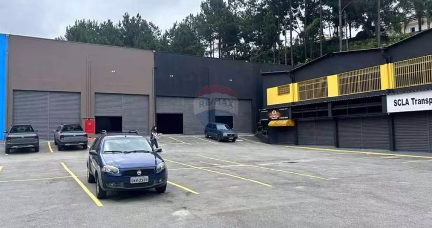 Galpão/Loja com 530m² no bairro Demarchi em São Bernardo do Campo
