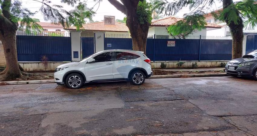 Casa Térrea com 5 quartos, em um terreno de 800m² localizado no bairro de Indianópolis em São Paulo