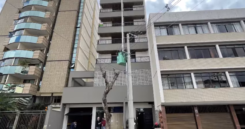 Kitnet / Stúdio para alugar na Rua Padre Café, São Mateus, Juiz de Fora