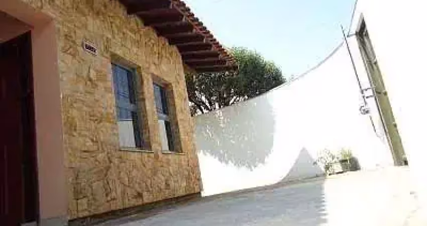Casa com 3 quartos à venda na Avenida Alfredo Contatto, Jardim São Fernando, Santa Bárbara D'Oeste
