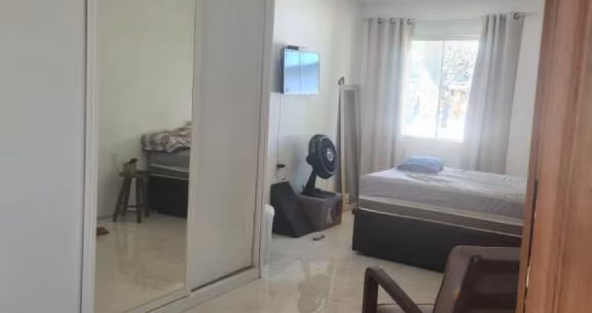 CASA, 2 DORMITÓRIOS