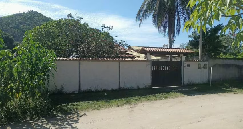 CASA 2 DORMÍTÓRIOS