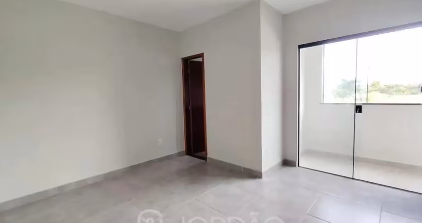 CASA, 2 DORMITÓRIOS