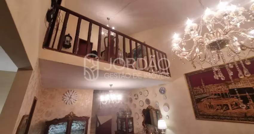 Casa com 3 quartos para alugar na Rua Judemir Rangel da Cruz, 156, Centro, Maricá