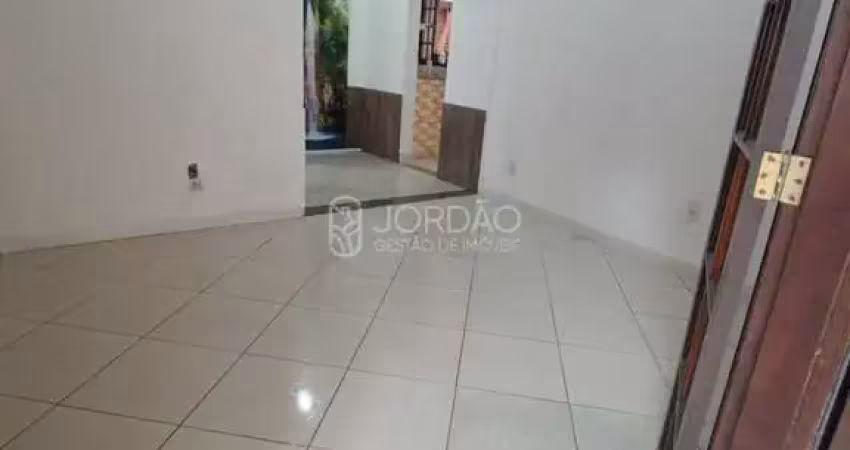 Casa com 2 quartos para alugar na Estrada Doutor Melchíades Peixoto, 1, Baldeador, Niterói