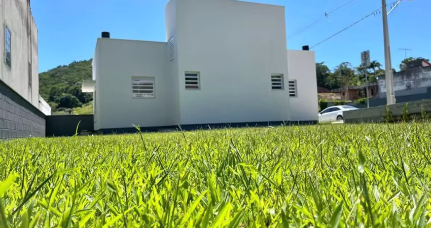 Terreno em condomínio fechado à venda na Rua Homero de Miranda Gomes, 1411, Fundos, Biguaçu