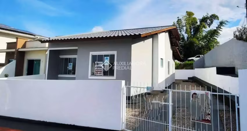 Casa com 3 quartos à venda na Beatriz Sumar Amorim, 85, Bela Vista, Palhoça