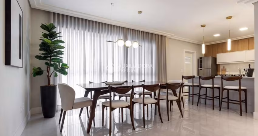 Apartamento com 3 quartos à venda na Rua Brasilpinho, 286, Kobrasol, São José