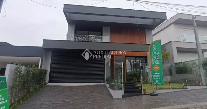Casa com 4 quartos à venda na Rua das Camélias, 595, Pedra Branca, Palhoça