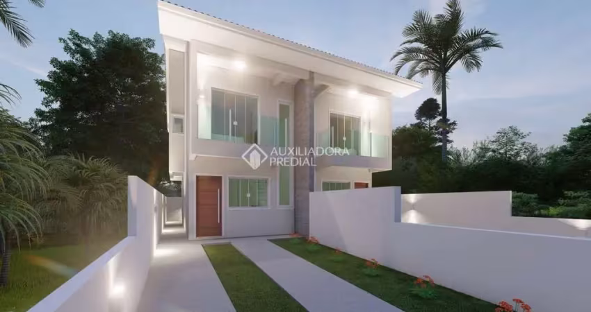 Casa com 2 quartos à venda na Rua das Gabirobas, 56, Madri, Palhoça