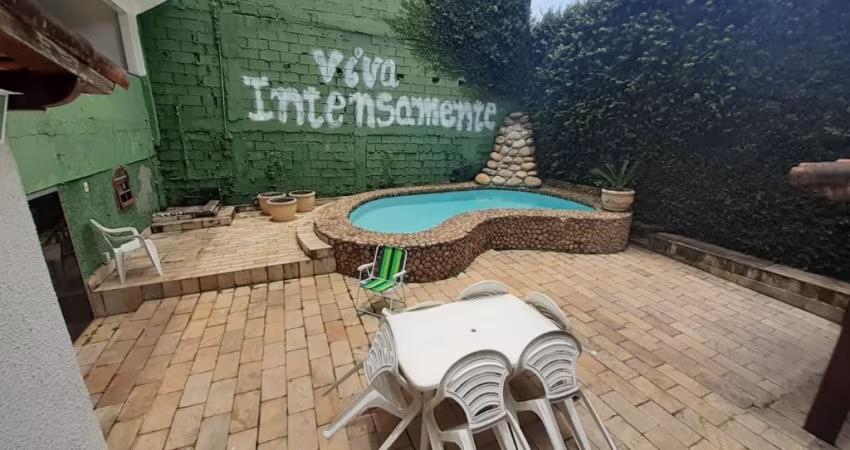 Vendo Imóvel Espaçoso 300m²