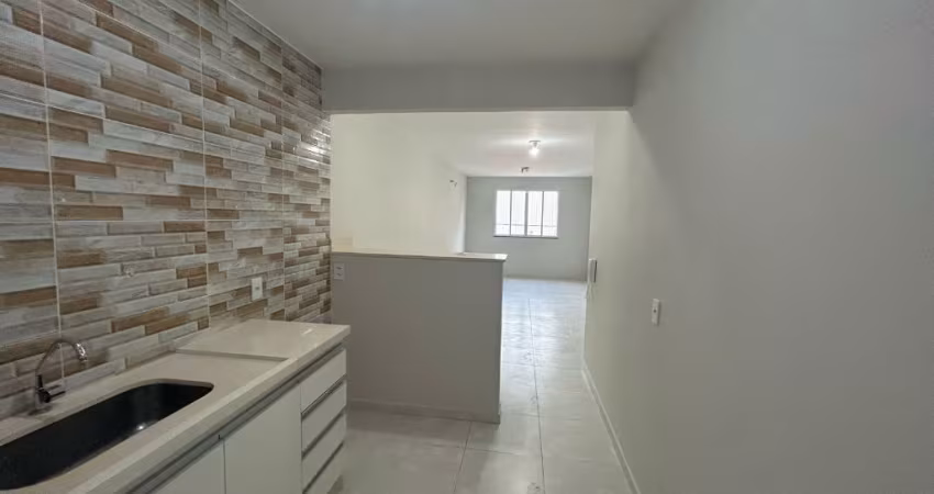 Excelente Apartamento na Taquara 2 Quartos