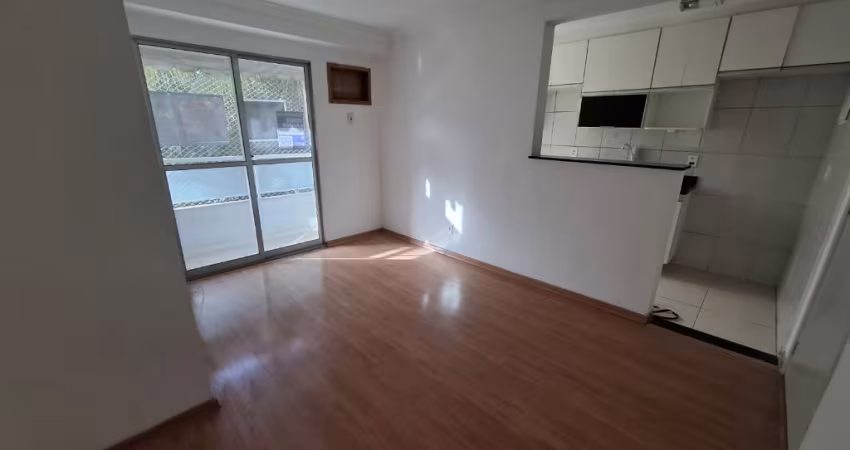 Vendo Excelente Apartamento Na Taquara Com 2 Quartos