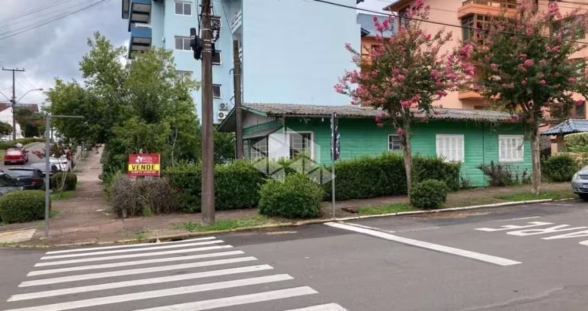 Terreno Central de Esquina