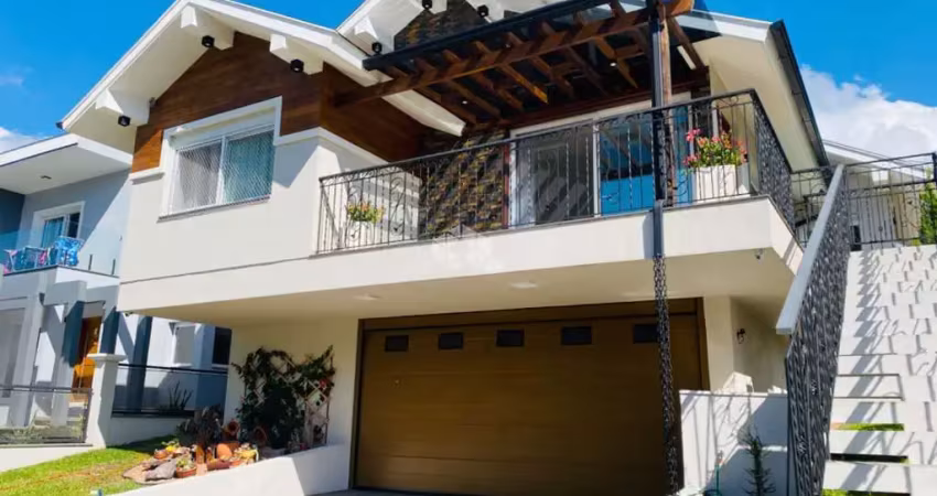 Casa Alto Padrão, totalmente mobiliada e equipada na Serra Gaúcha