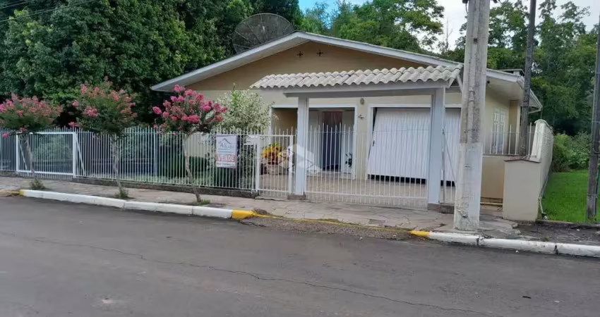 Linda casa com Piscina