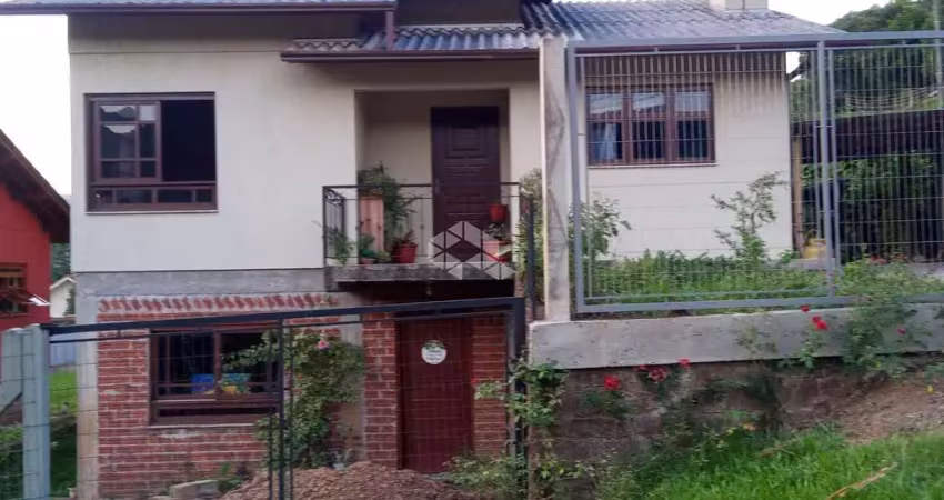 Bela residência com 4 Dormitórios